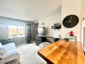 Living Area- click for photo gallery